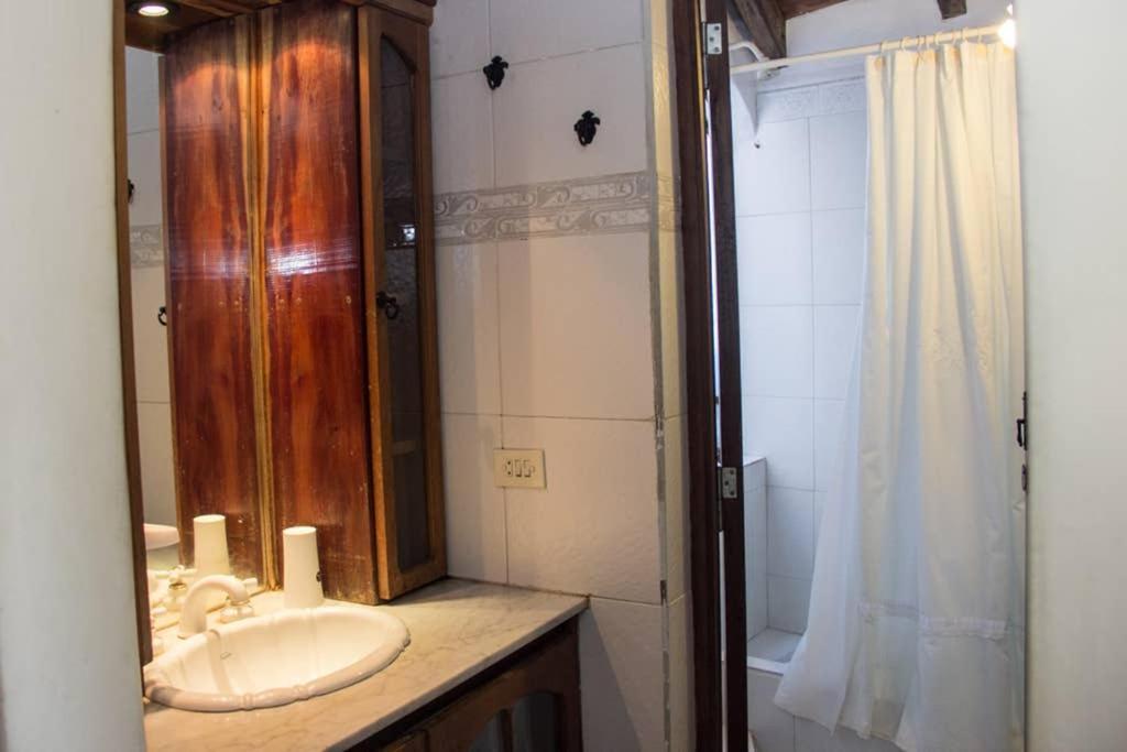 Casa Colonial En Salta Nueva Y Antigua Appartement Buitenkant foto
